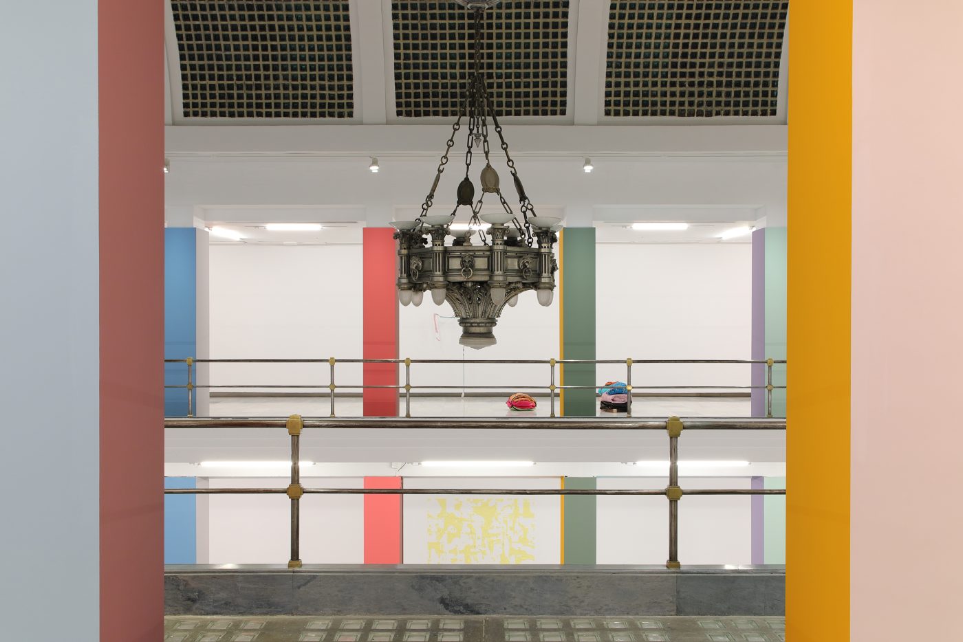 Guillermo Mora - GUILLERMO_MORA_Un_puente_donde_quedarse_031