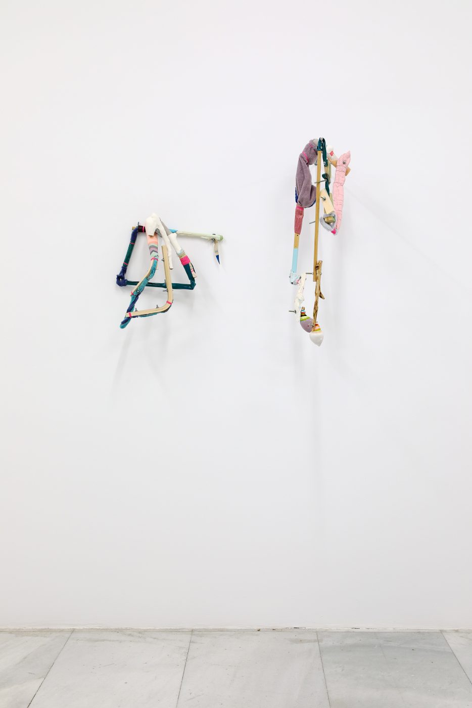 Guillermo Mora - GUILLERMO_MORA_Un_puente_donde_quedarse_038