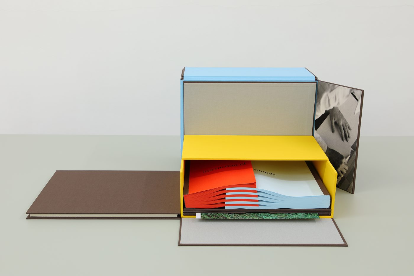 Guillermo Mora - GUILLERMO_MORA_Interaction_of_028