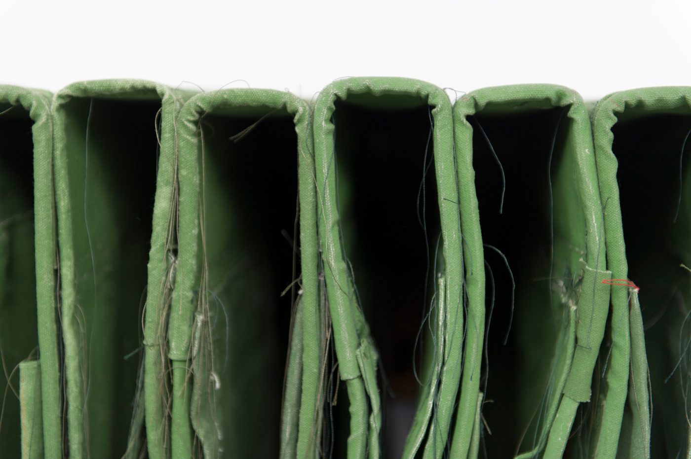 Guillermo Mora - LIMBER_Spatial_Painting_Practices_Herbert_Read_Gallery_2013_005