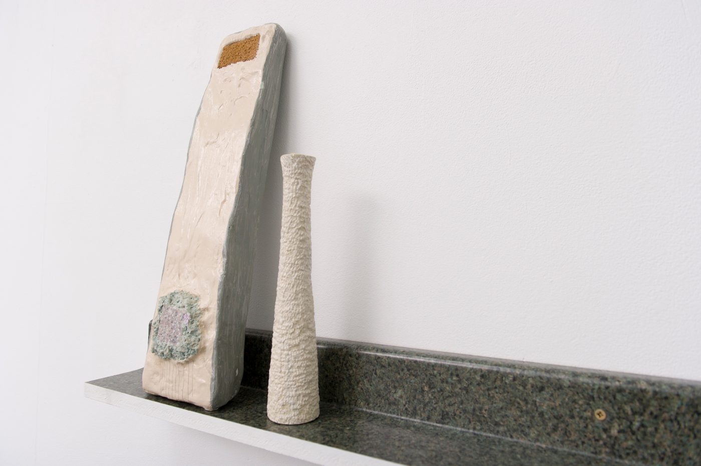 Guillermo Mora - LIMBER_Spatial_Painting_Practices_Herbert_Read_Gallery_2013_014