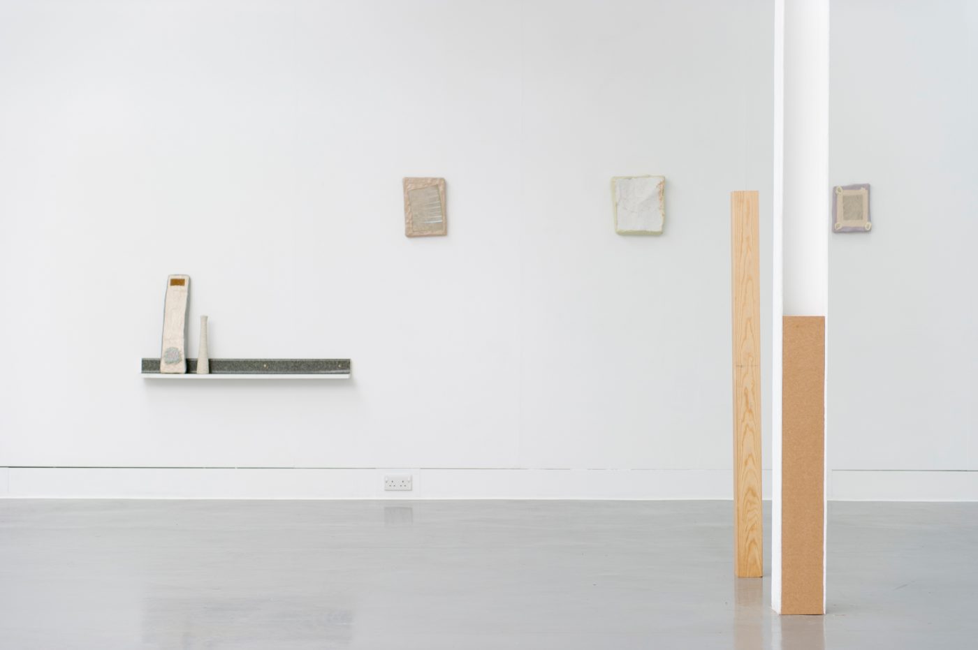 Guillermo Mora - LIMBER_Spatial_Painting_Practices_Herbert_Read_Gallery_2013_024