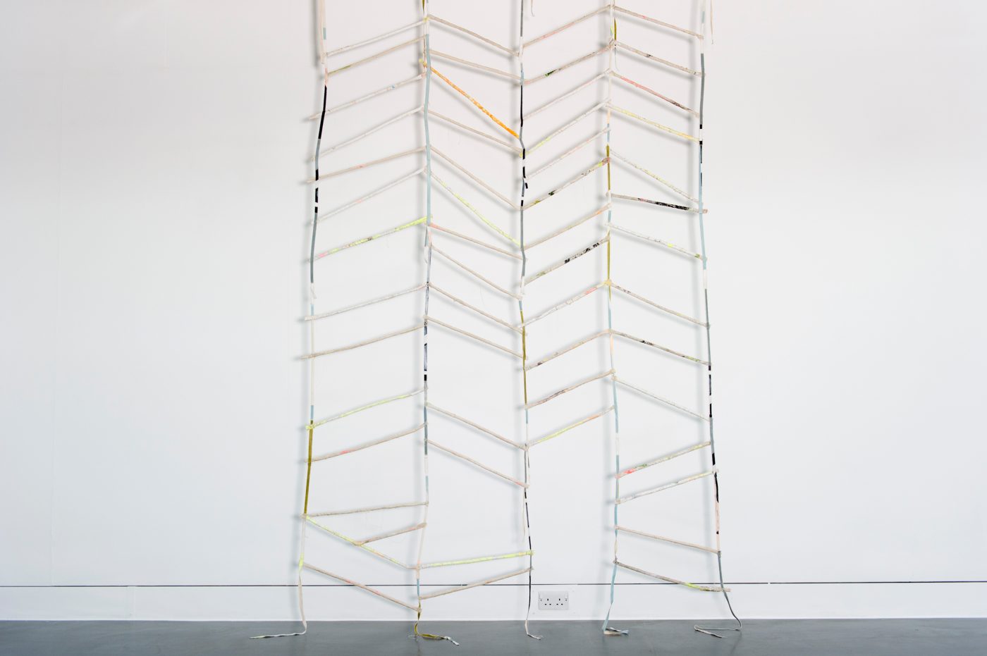 Guillermo Mora - LIMBER_Spatial_Painting_Practices_Herbert_Read_Gallery_2013_026