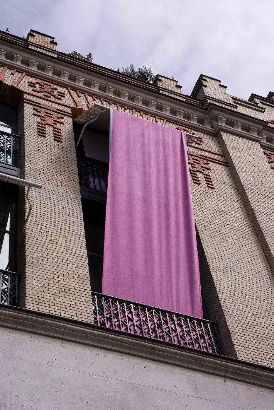 Guillermo Mora - No_A_Trio_A_Pia_Camil_y_Guillermo_Mora_La_Casa_Encendida_2013_002