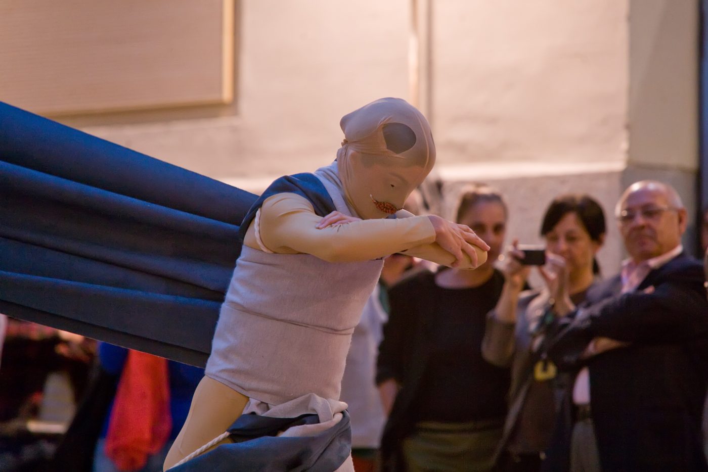 Guillermo Mora - No_A_Trio_A_Pia_Camil_y_Guillermo_Mora_La_Casa_Encendida_2013_029