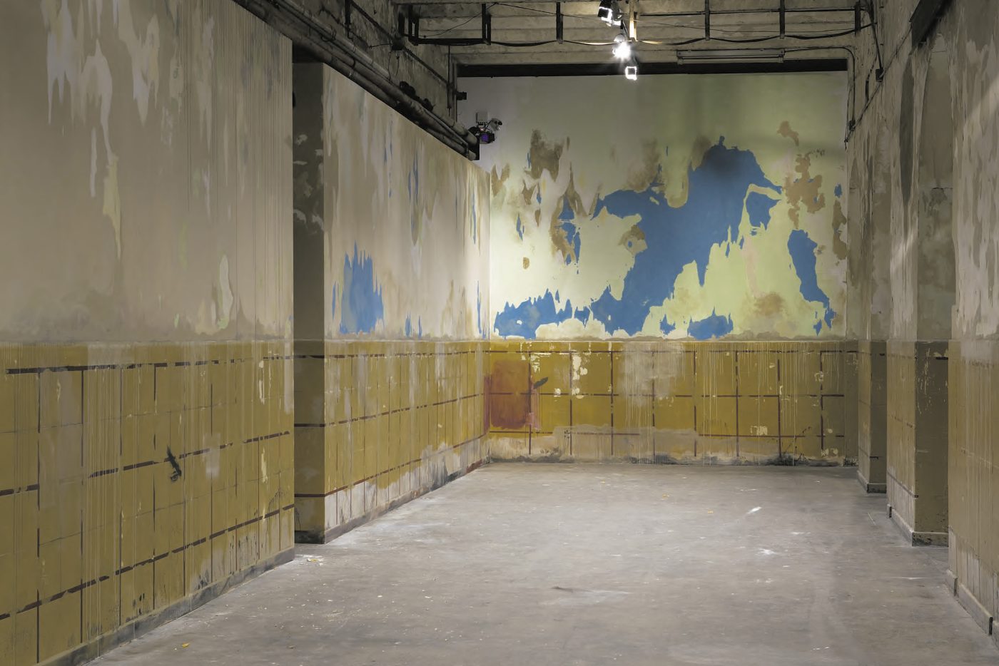 Guillermo Mora - OCHO CUESTIONES ESPACIALMENTE EXTRAORDINARIAS_Tabacalera_2014_004