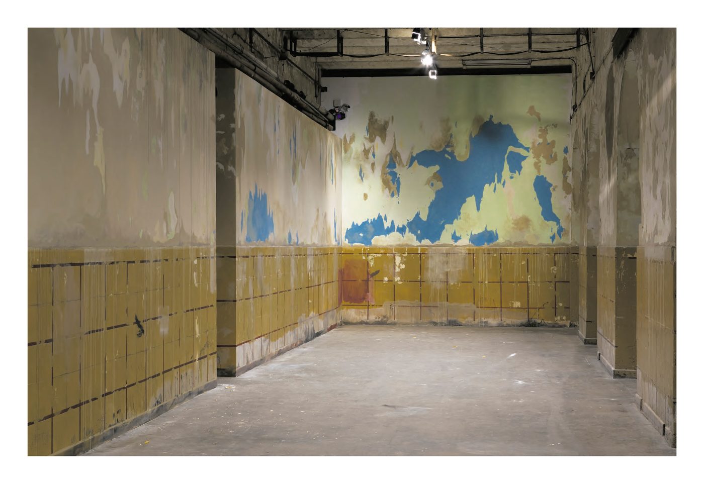 Guillermo Mora - OCHO_CUESTIONES_ESPACIALMENTE_EXTRAORDINARIAS_Tabacalera_2019_Catalogo_04