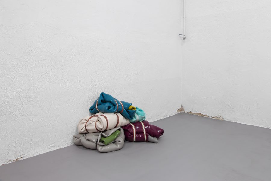 Guillermo Mora - GUILLERMO_MORA_Pentapack_004